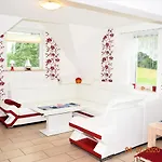 Fewo Traum mit Swimmingpool und Whirlpool Apartment Neppermin