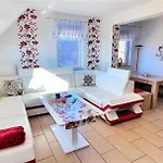 Fewo Traum mit Swimmingpool und Whirlpool Neppermin