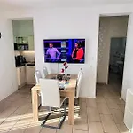 Fewo Traum mit Swimmingpool und Whirlpool Neppermin