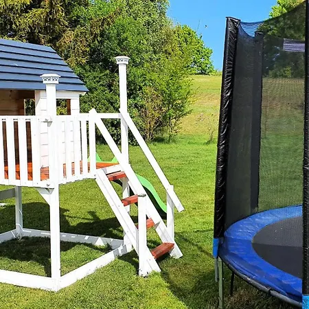 Apartment Traum, 4-sterne Fewo's Mit Pool Und Whirlpool, Grillecke Mit Neuem Pavillon Im Garten, Am Achterwasser Mit Badestrand, Wenige Autominuten Bis Zur Ostsee, Ueberweisung Oder Bar Akzeptiert